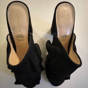 Liz Claiborne Mule sandals